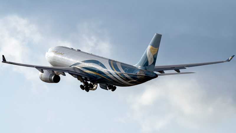 A7-ACW Airbus A330-243 — Losowe zdjęcia spotterskie